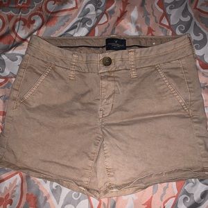 American eagle khaki shorts